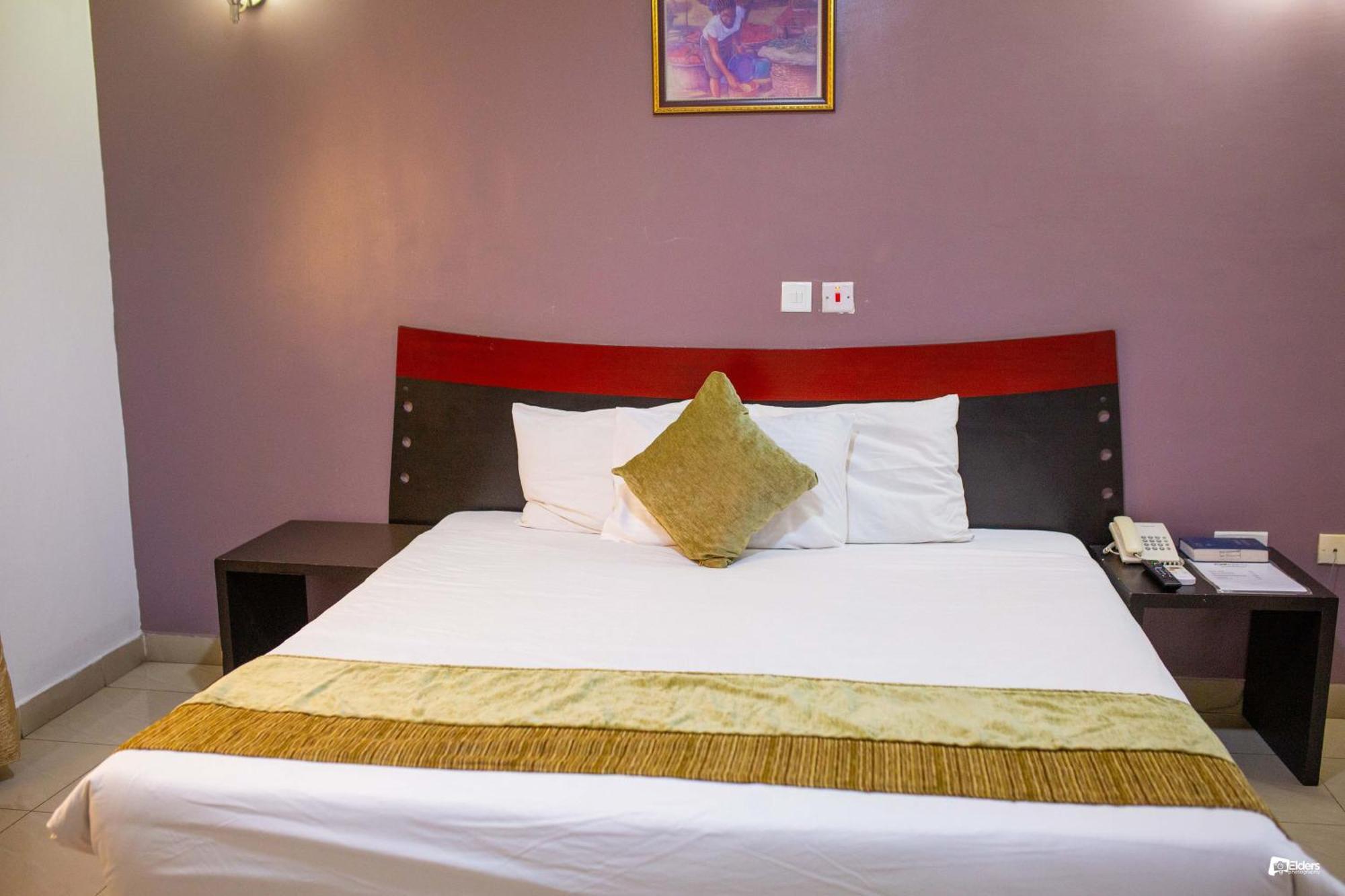 Suru Express Hotel Gra Lagos Kültér fotó