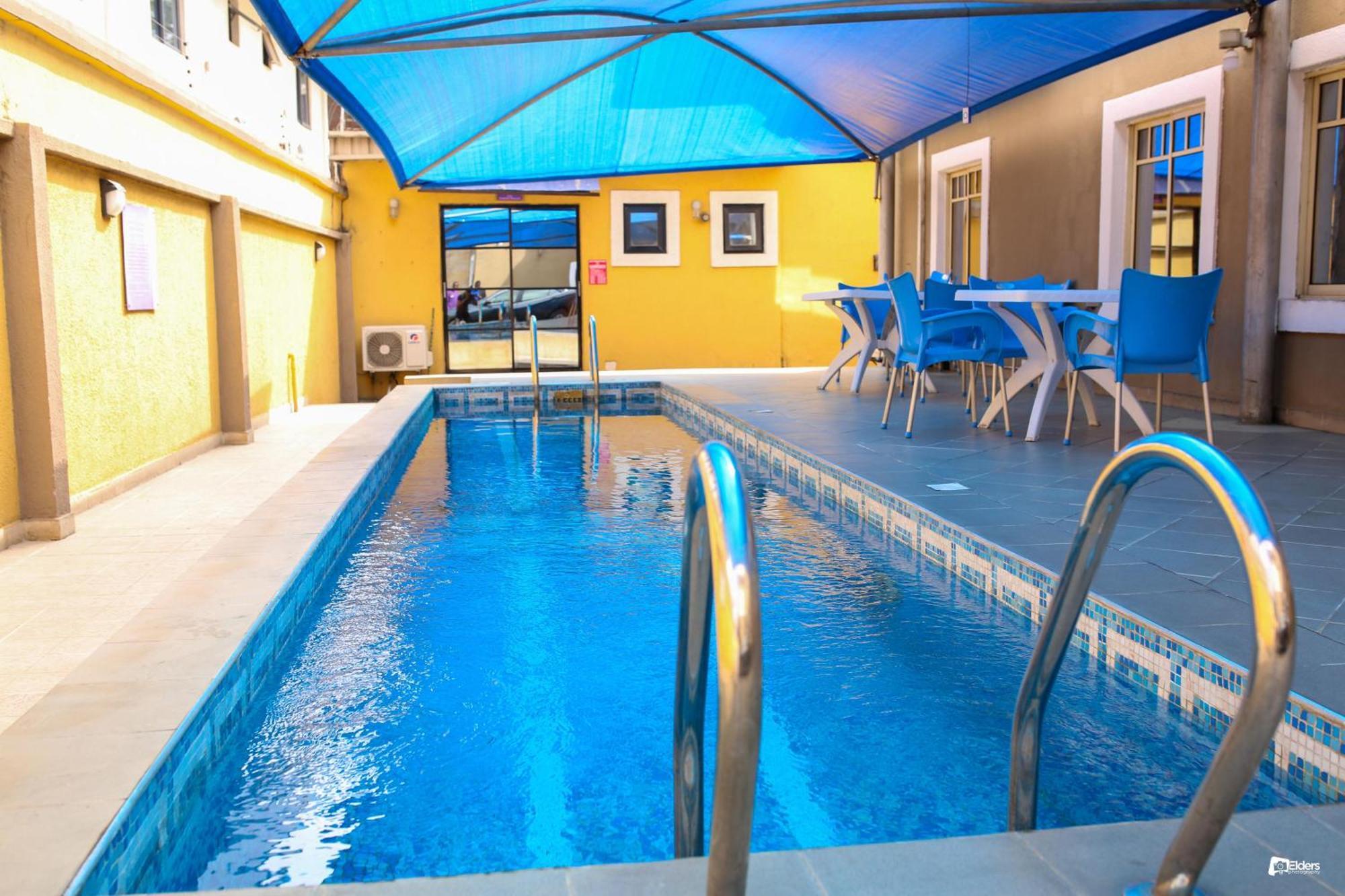 Suru Express Hotel Gra Lagos Kültér fotó