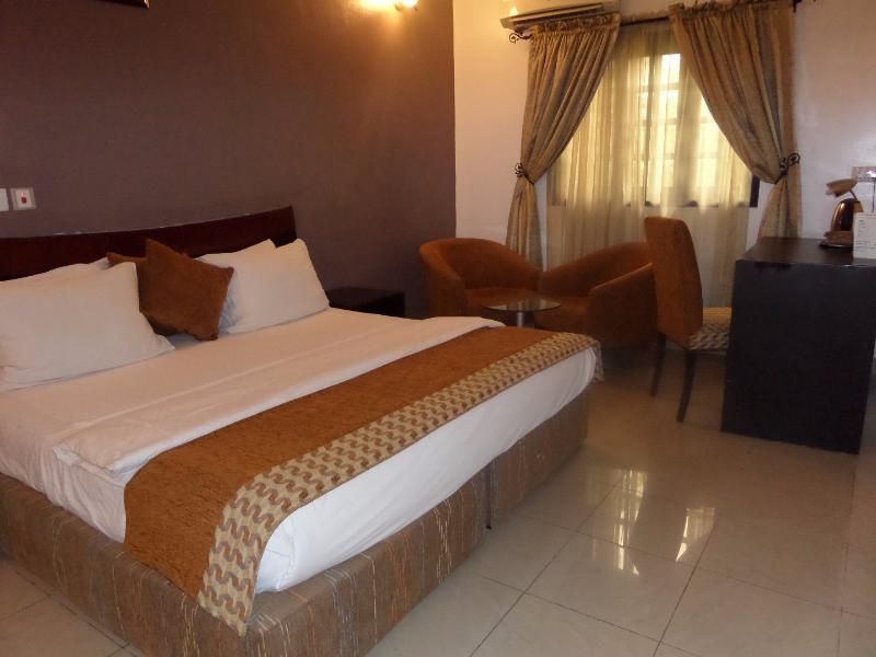 Suru Express Hotel Gra Lagos Kültér fotó